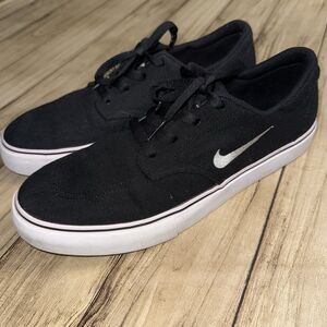 Nike SB Clutch Skateboarding Skater Men's Shoes Size 10 - 729825-001